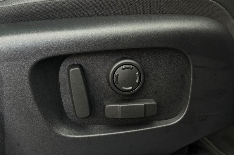 2025 (25) LAND ROVER RANGE ROVER EVOQUE 2.0 D200 Edition 5dr Auto 4960627