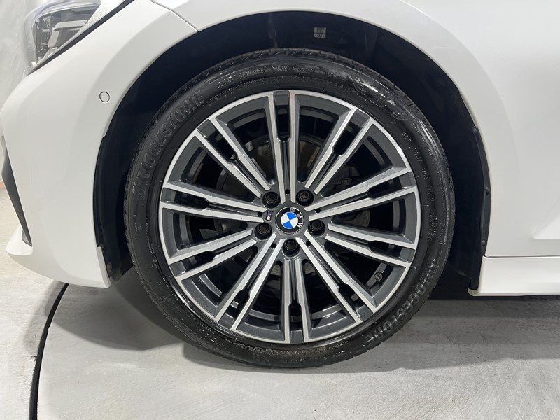 2019 (19) BMW 3 SERIES 320d M Sport 4dr 5571699