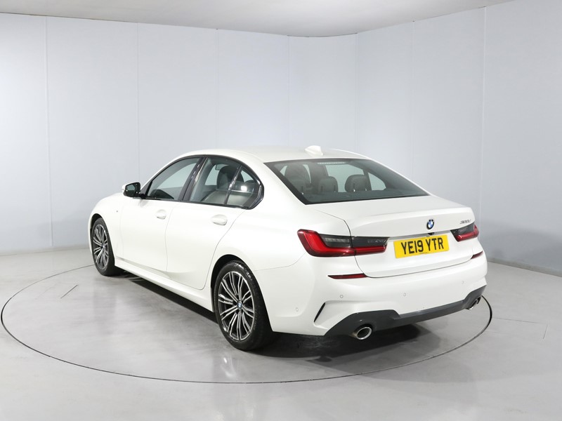 2019 (19) BMW 3 SERIES 320d M Sport 4dr 5571687