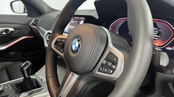 2019 (19) BMW 3 SERIES 320d M Sport 4dr 5571707