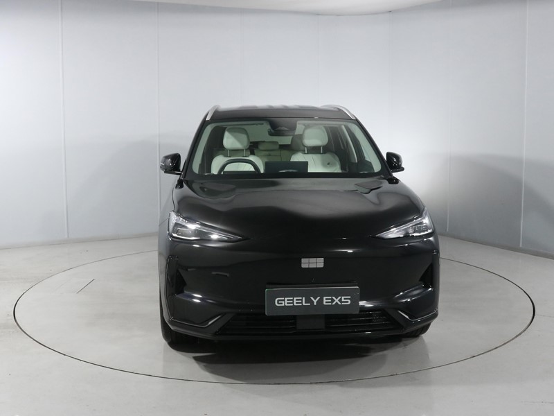 2026 (26) GEELY EX5 160kW Pro 60kWh 5dr Auto 5878895