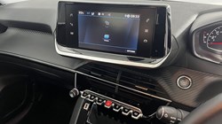 2021 (70) PEUGEOT 208 1.2 PureTech 100 Allure 5dr 5582843