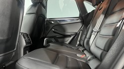2020 (70) PORSCHE MACAN S 5dr PDK 5597574