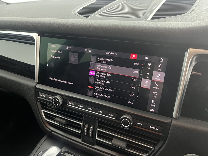 2020 (70) PORSCHE MACAN S 5dr PDK 5597566