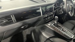 2020 (70) PORSCHE MACAN S 5dr PDK 5597546