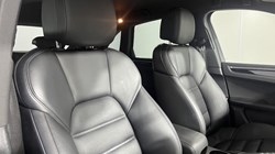 2020 (70) PORSCHE MACAN S 5dr PDK 5597550