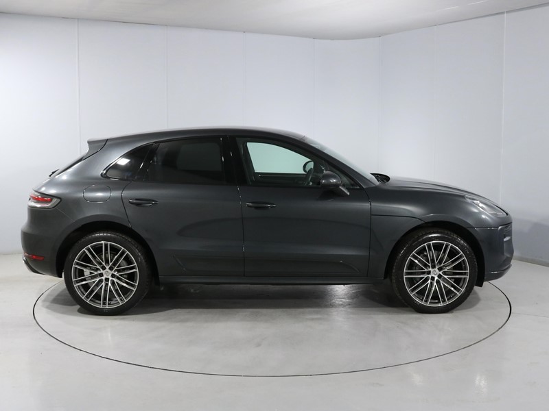 2020 (70) PORSCHE MACAN S 5dr PDK 5597542