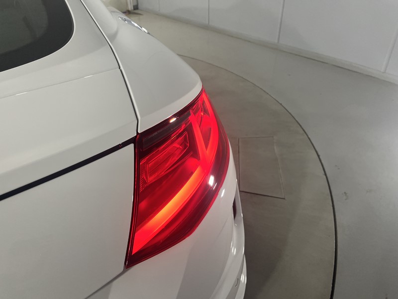 2019 (19) AUDI TT 40 TFSI S Line 2dr S Tronic 5626411