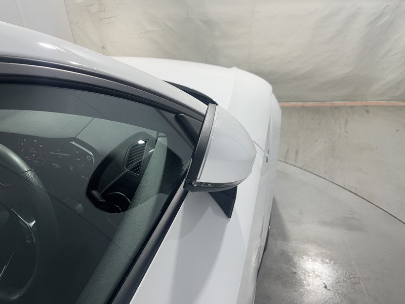 2019 (19) AUDI TT 40 TFSI S Line 2dr S Tronic 5626408