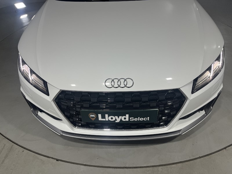 2019 (19) AUDI TT 40 TFSI S Line 2dr S Tronic 5626407