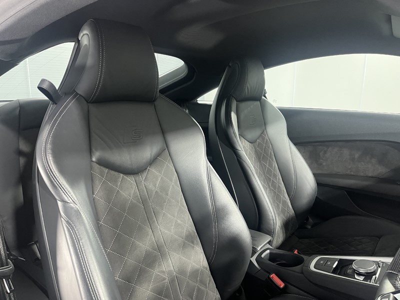 2019 (19) AUDI TT 40 TFSI S Line 2dr S Tronic 5626382