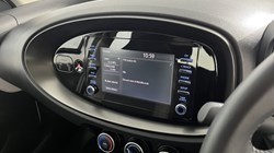2023 (23) TOYOTA AYGO X 1.0 VVT-i Pure 5dr 5636046