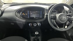 2023 (23) TOYOTA AYGO X 1.0 VVT-i Pure 5dr 5636042