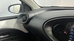 2023 (23) TOYOTA AYGO X 1.0 VVT-i Pure 5dr 5636062