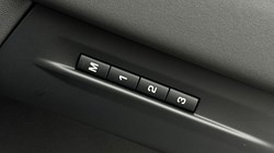 2025 (25) LAND ROVER RANGE ROVER EVOQUE 2.0 D165 S 5dr Auto 4963232