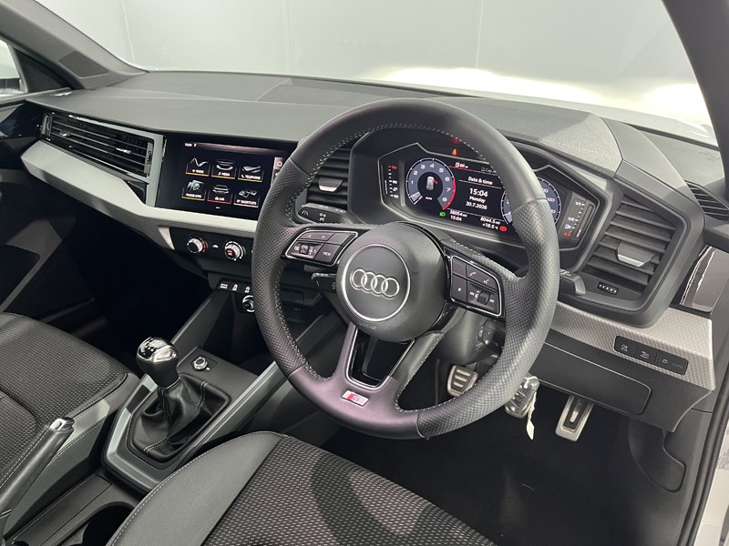 2019 (19) AUDI A1 35 TFSI S Line 5dr 5646175