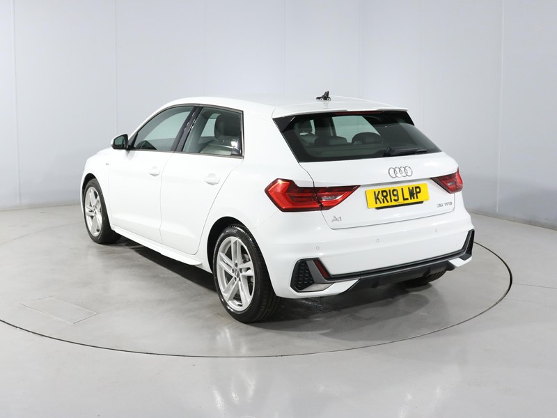 2019 (19) AUDI A1 35 TFSI S Line 5dr 5646171