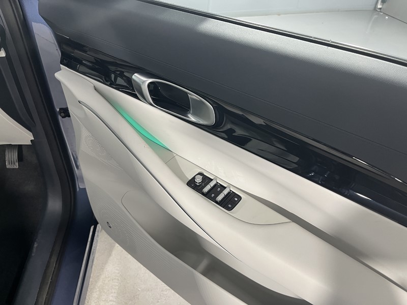 2026 (26) GEELY STARRAY 1.5 EM-i Ultra 5dr Auto 5878723