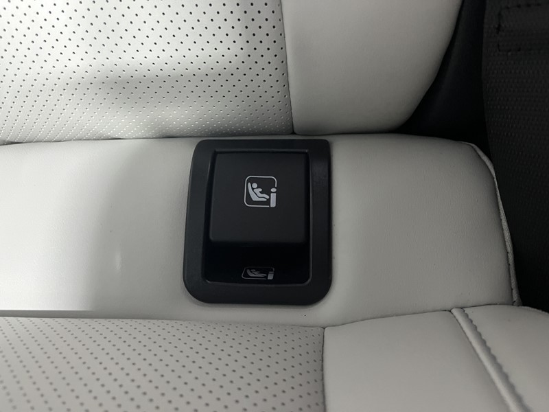 2026 (26) GEELY STARRAY 1.5 EM-i Ultra 5dr Auto 5878740