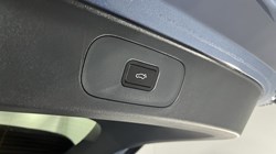 2026 (26) GEELY STARRAY 1.5 EM-i Ultra 5dr Auto 5878747