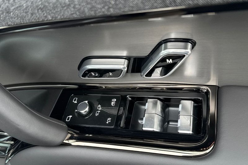  LAND ROVER RANGE ROVER SPORT 3.0 P460e Dynamic SE 5dr Auto 4926087