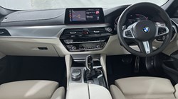 2020 (70) BMW 5 SERIES 520d MHT M Sport 5dr Auto 5715755