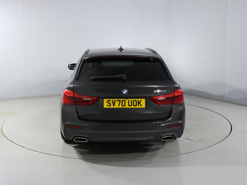 2020 (70) BMW 5 SERIES 520d MHT M Sport 5dr Auto 5715766