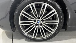 2020 (70) BMW 5 SERIES 520d MHT M Sport 5dr Auto 5715765