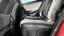 2017 (17) KIA SPORTAGE 1.7 CRDi ISG GT-Line Edition 5dr 5681655