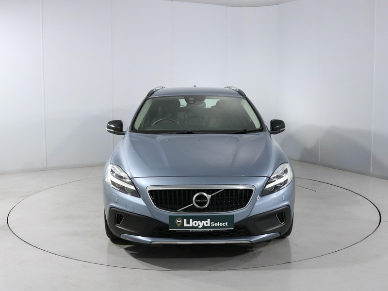 2017 (67) VOLVO V40 T3 [152] Cross Country Nav Plus 5dr 5675956