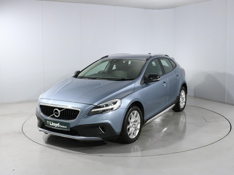 2017 (67) VOLVO V40 T3 [152] Cross Country Nav Plus 5dr 5675979