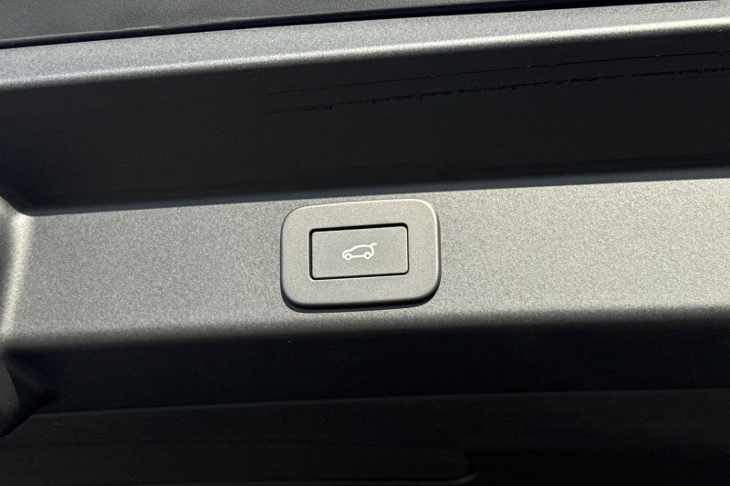  LAND ROVER RANGE ROVER SPORT 3.0 P460e Dynamic SE 5dr Auto 5160723