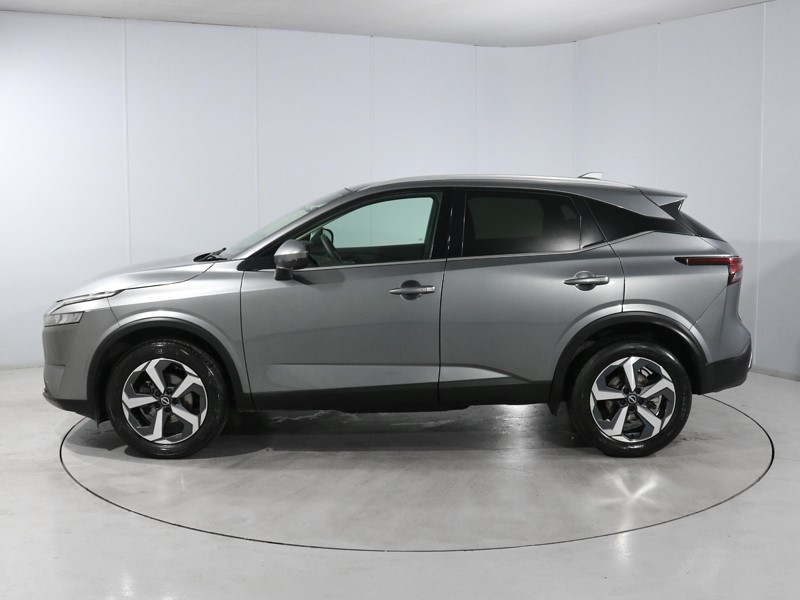 2024 (24) NISSAN QASHQAI 1.3 DiG-T MH N-Connecta 5dr 5695308