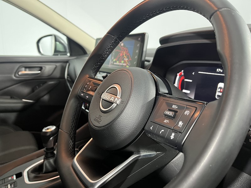 2024 (24) NISSAN QASHQAI 1.3 DiG-T MH N-Connecta 5dr 5695284