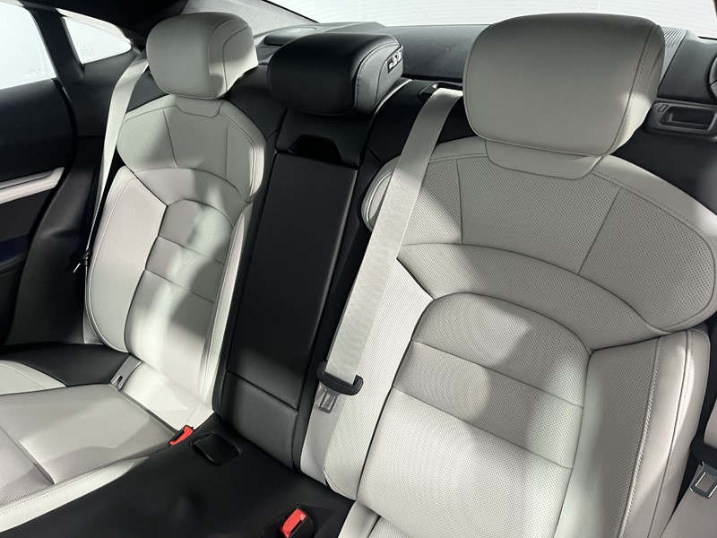 2021 (21) PORSCHE TAYCAN 420kW 4S 93kWh 4dr Auto 5686658