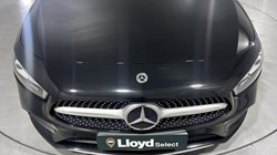 2021 (70) MERCEDES-BENZ A CLASS A200d AMG Line 4dr Auto 5695669