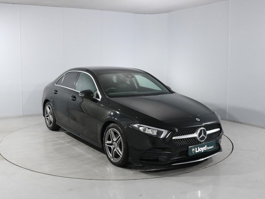 2021 (70) MERCEDES-BENZ A CLASS A200d AMG Line 4dr Auto