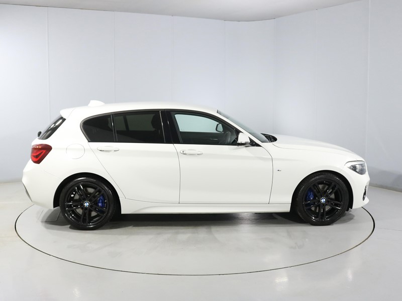 2017 (67) BMW 1 SERIES 118d M Sport Shadow Ed 5dr Step Auto 5705132