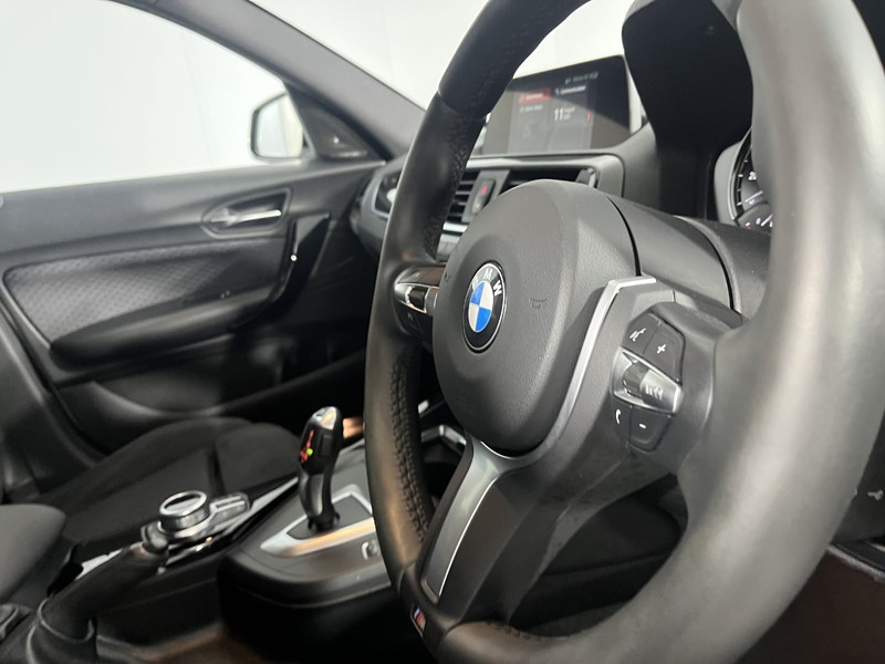 2017 (67) BMW 1 SERIES 118d M Sport Shadow Ed 5dr Step Auto 5705152