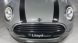2020 (70) MINI HATCHBACK 1.5 Cooper Classic II 5dr 5698229
