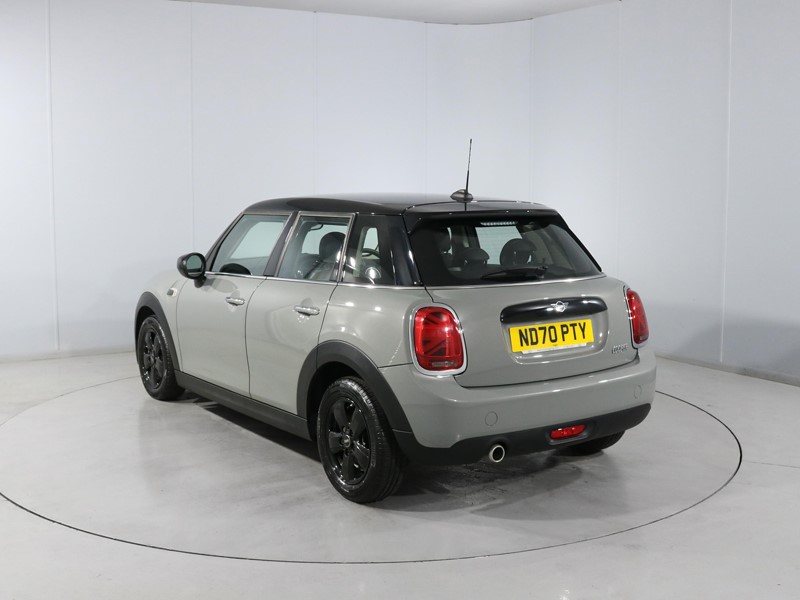 2020 (70) MINI HATCHBACK 1.5 Cooper Classic II 5dr