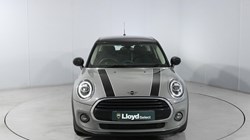 2020 (70) MINI HATCHBACK 1.5 Cooper Classic II 5dr 5698210