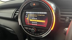 2020 (70) MINI HATCHBACK 1.5 Cooper Classic II 5dr 5698220