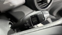 2020 (70) MINI HATCHBACK 1.5 Cooper Classic II 5dr 5698218