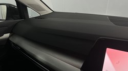 2020 (20) VOLKSWAGEN GOLF 1.5 TSI Life 5dr 5681607