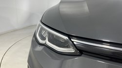 2020 (20) VOLKSWAGEN GOLF 1.5 TSI Life 5dr 5681617