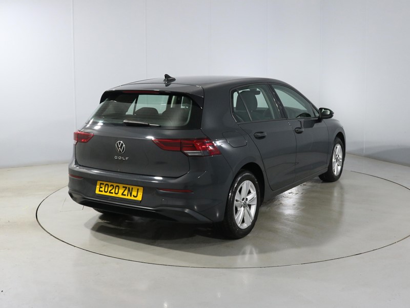 2020 (20) VOLKSWAGEN GOLF 1.5 TSI Life 5dr 5681621