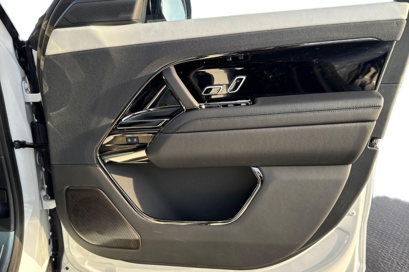  LAND ROVER RANGE ROVER SPORT 4.4 P635 V8 SV 5dr Auto 4925948