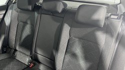 2020 (20) VOLKSWAGEN GOLF 1.5 TSI Life 5dr 5681594