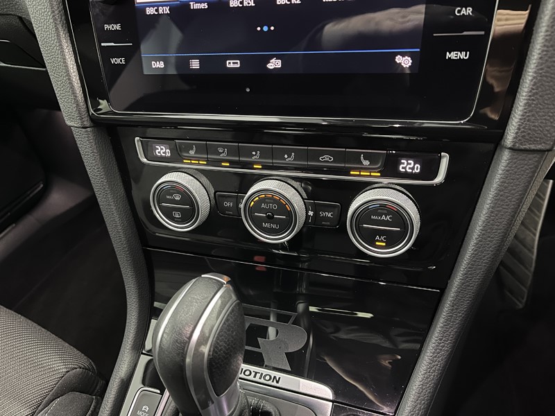 2019 (69) VOLKSWAGEN GOLF 2.0 TSI 300 R 5dr 4MOTION DSG 5690896